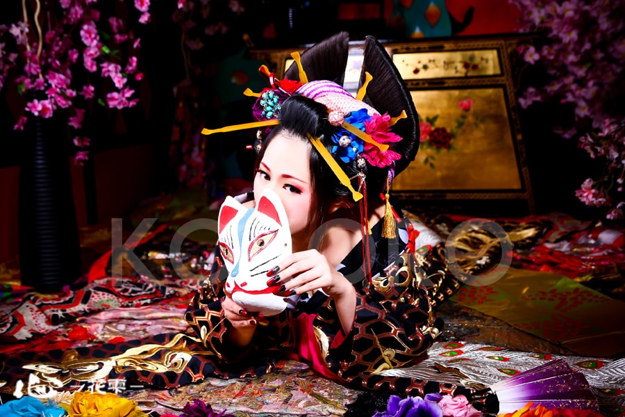 本格！！伊達兵庫風髷 – 「心-花雫-」京都花魁体験 創作和装変身写真 