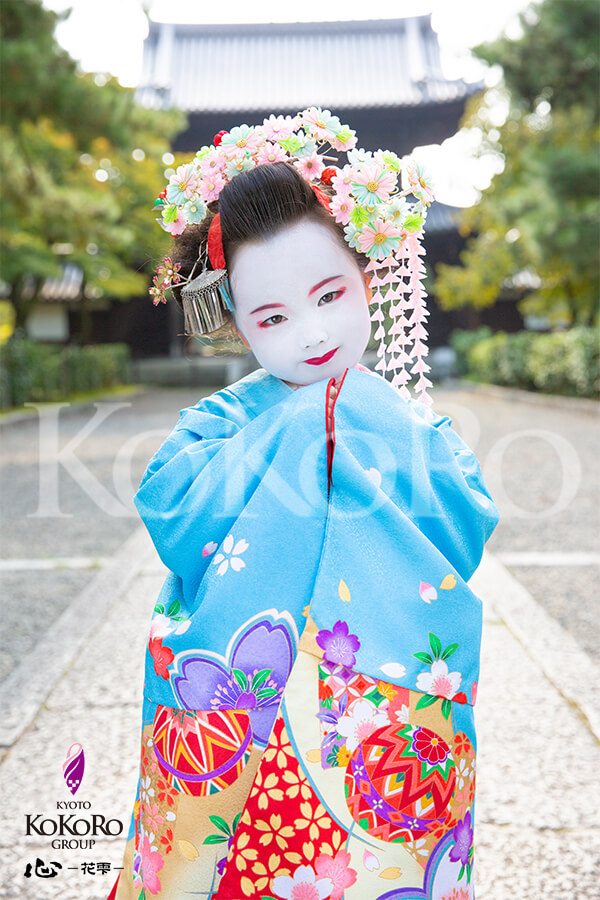 可愛いお子様舞妓 ❀Makanaちゃん❀ – 「心-花雫-」京都花魁体験 創作 ...