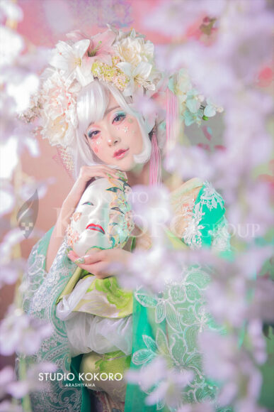 百合 着物 変身写真