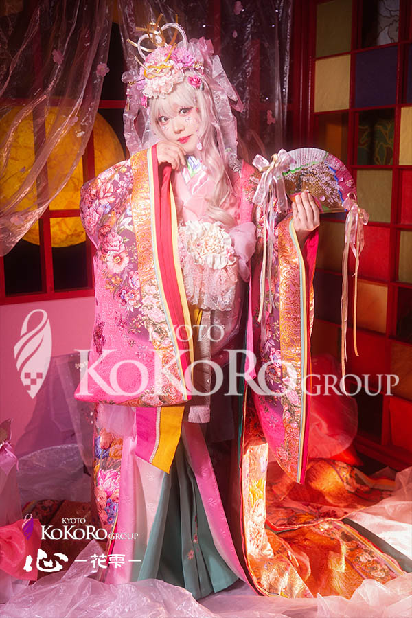 変身体験 ピンクリボン運動